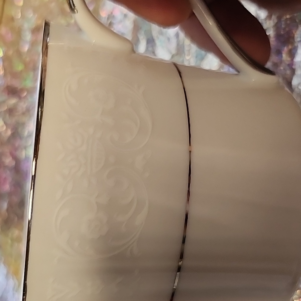 Royal song bridal lace made in japan China tea cup - Picture 5 of 5
